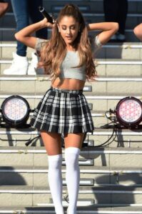 44 Hot Half-Nude Photos of Ariana Grande Ever To See - Music Raiser