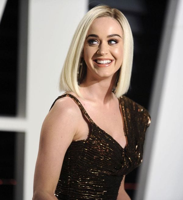 50 Extremely Hot Half-Nude Photos of Katy Perry - Hot Pics of The Queen!-2