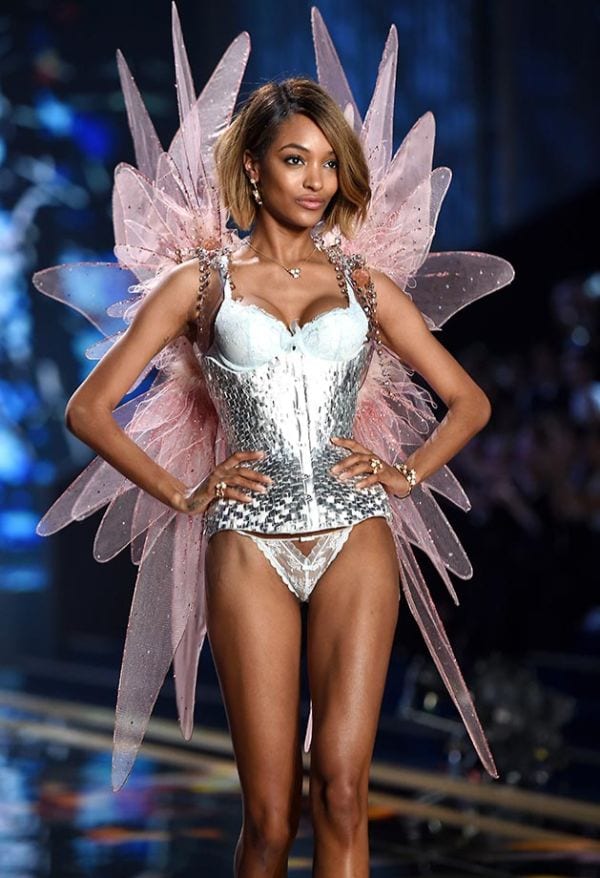 27 Absolutely Stunning Jourdan Dunn Half-Naked Pictures-3