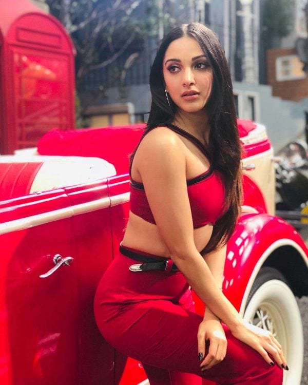 40 Ridiculously Sexy Kiara Advani Photos That You Should See-2