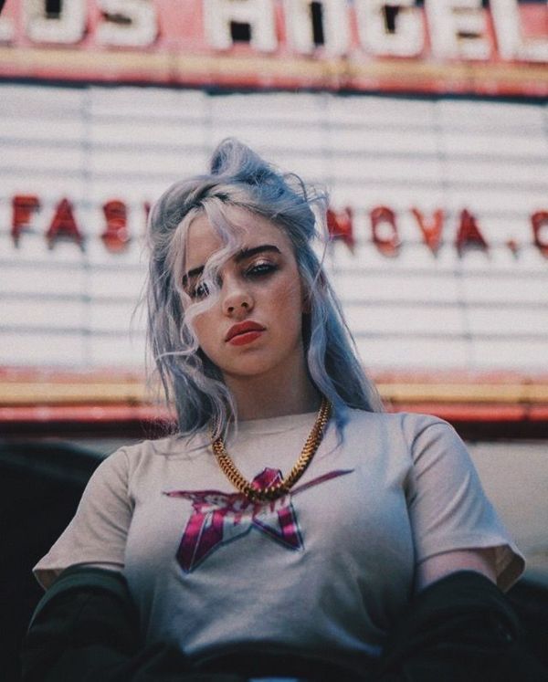 Billie Eilish Boobs Photos-5