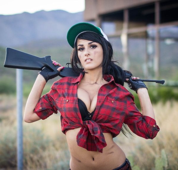 SSSniperWolf Hottest Boobs Pictures-16