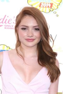 24 Hot Boobs Photos of Emily Alyn Lind | Cleavage Pics - Music Raiser