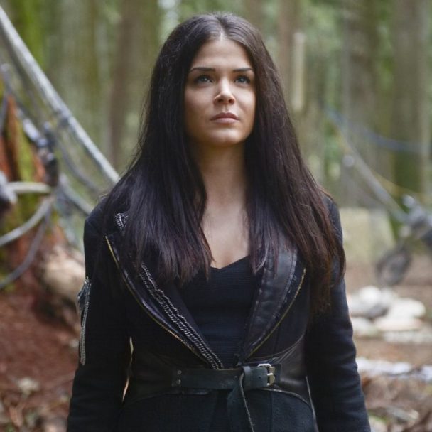 25 Unseen Hot Half Nude Photos of Marie Avgeropoulos Music Raiser