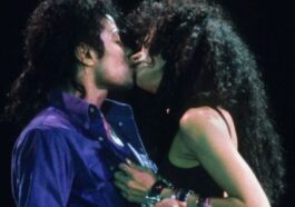 Michael Jackson kiss during bad tour