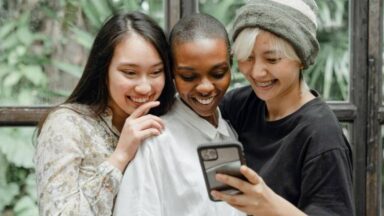 Exploring Bingo and Crash Games Online